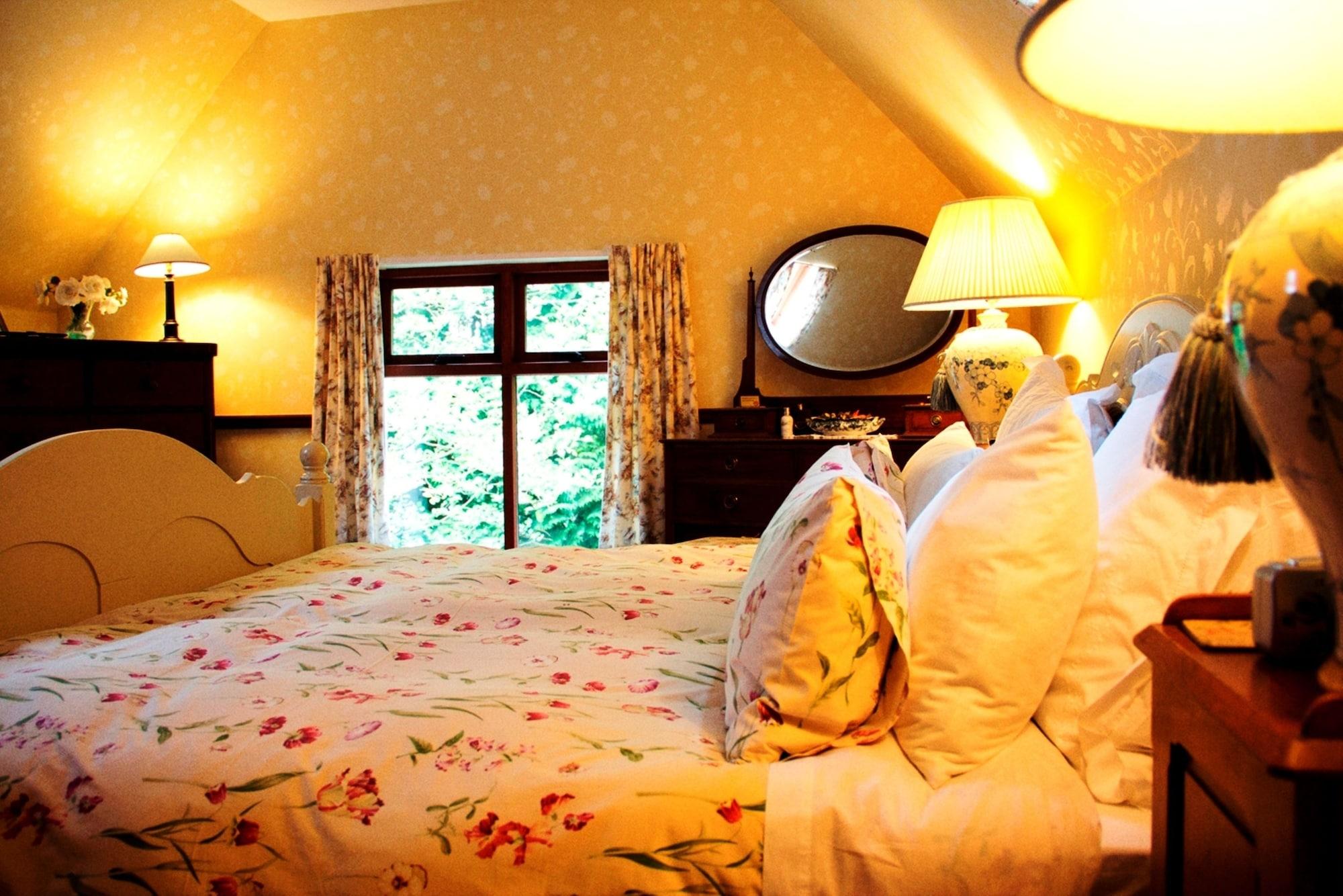 Corriegour Lodge Hotel Letterfinlay Kültér fotó